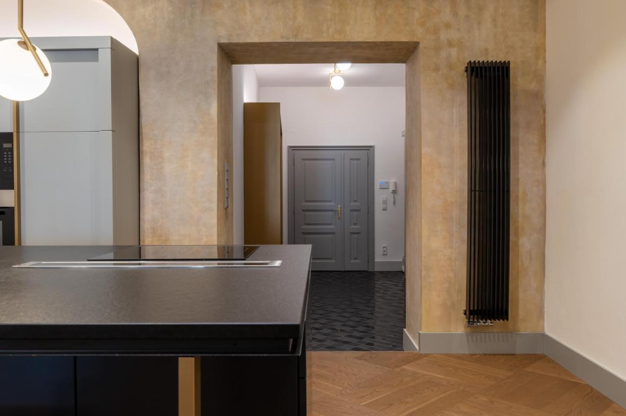 Lejlighed Luxury Old Town Apt, Parking *